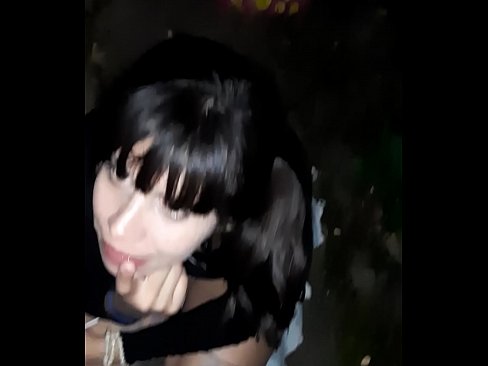 ❤️ 거리에서 사탕과 교환으로 부어오른 페니스 ☑ 포르노 vk 포르노에서 ko.hdporn24.ru ❤